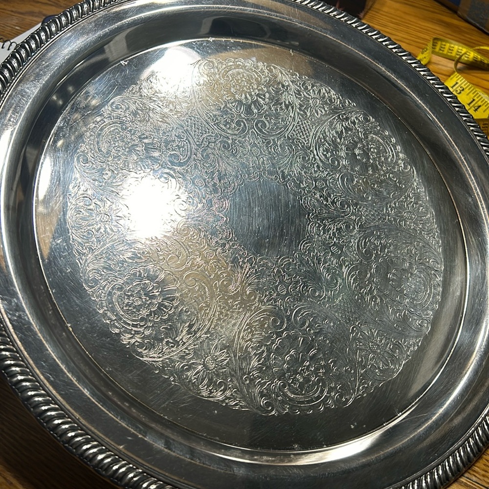 Leonard Silverplate round tray, 15”.  Good used condition.